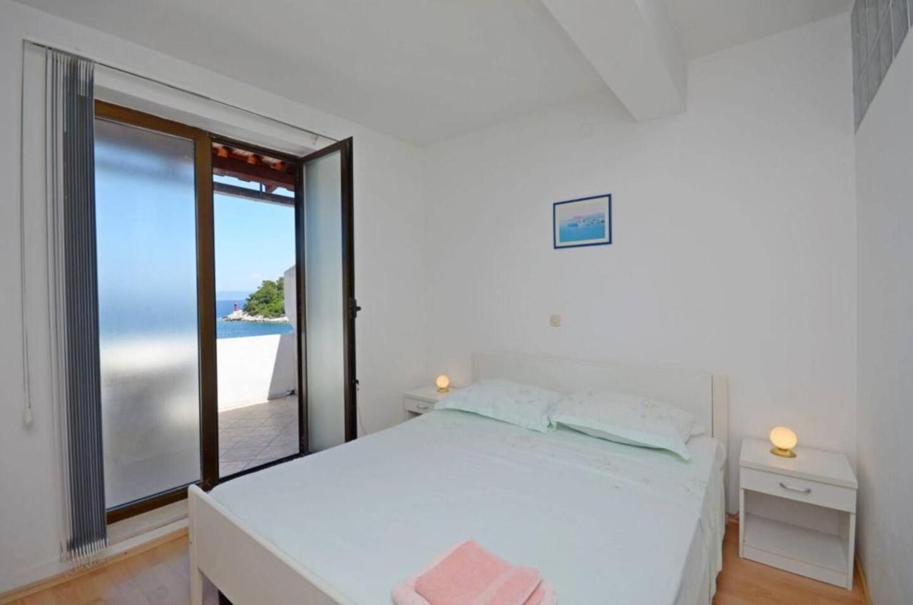 Apartments And Rooms Barbara Lastovo Exterior foto