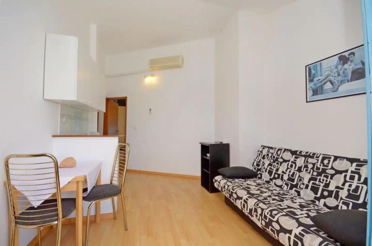 Apartments And Rooms Barbara Lastovo Exterior foto