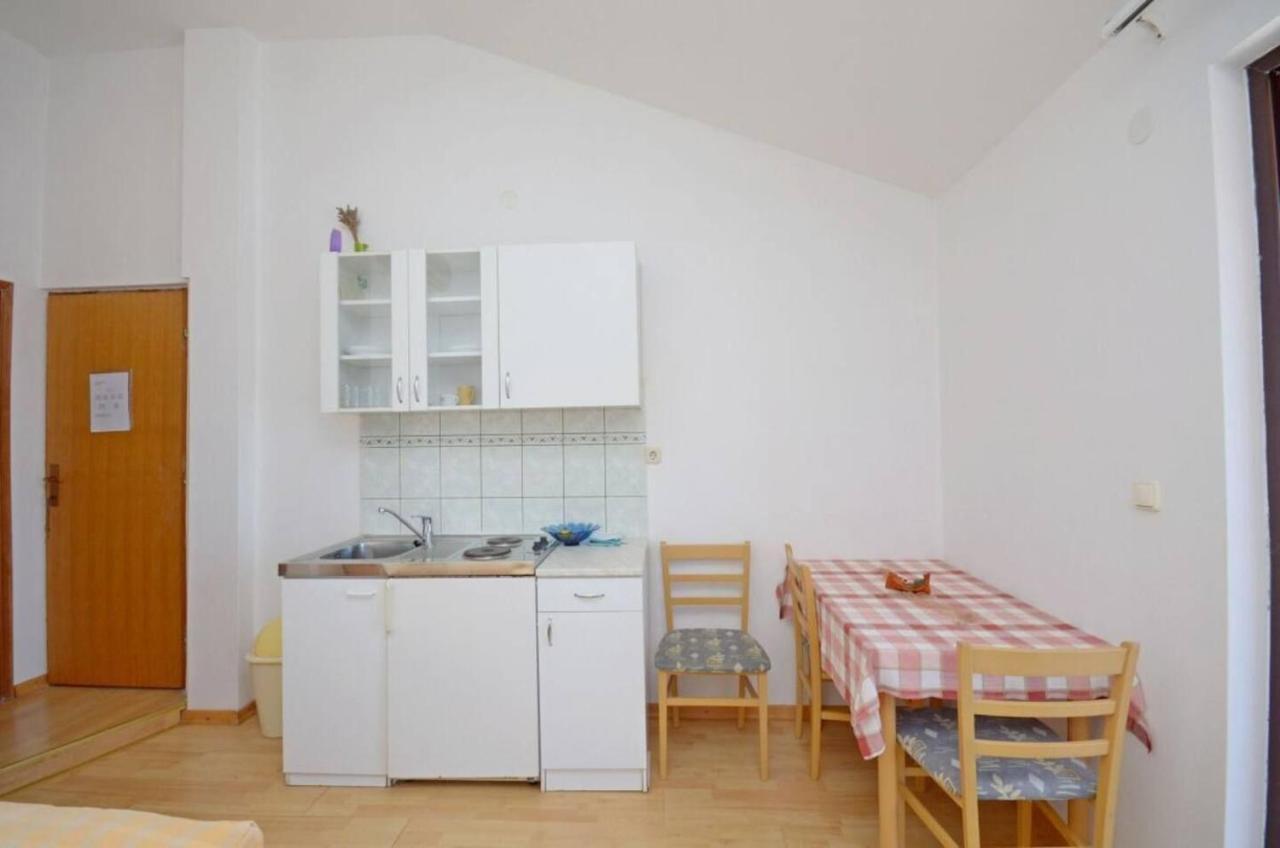 Apartments And Rooms Barbara Lastovo Exterior foto